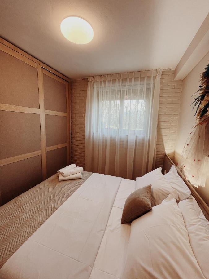 Nereus Luxury Apartament Wlora