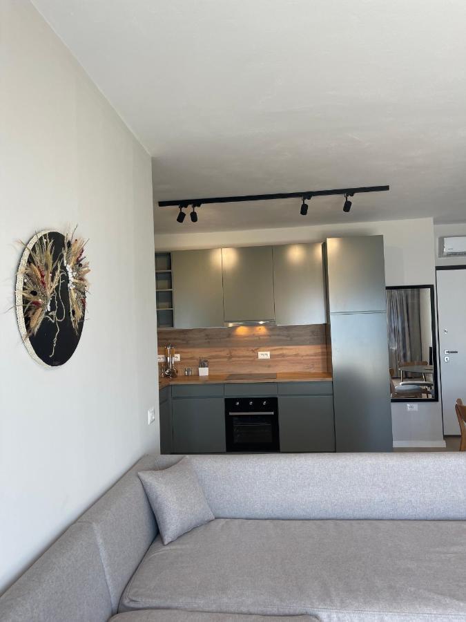 Nereus Luxury Wlora